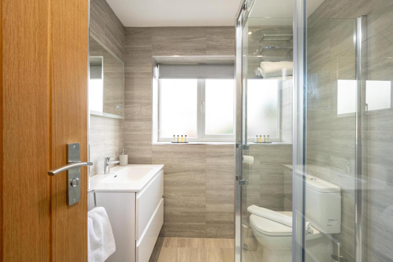The Oaklands - Luxury Spacious 6-Bed, Near Solihull, Birmingham City, Jlr, Nec, Airport, Resorts World, Hs2 Exterior foto