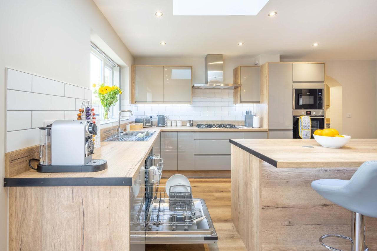 The Oaklands - Luxury Spacious 6-Bed, Near Solihull, Birmingham City, Jlr, Nec, Airport, Resorts World, Hs2 Exterior foto
